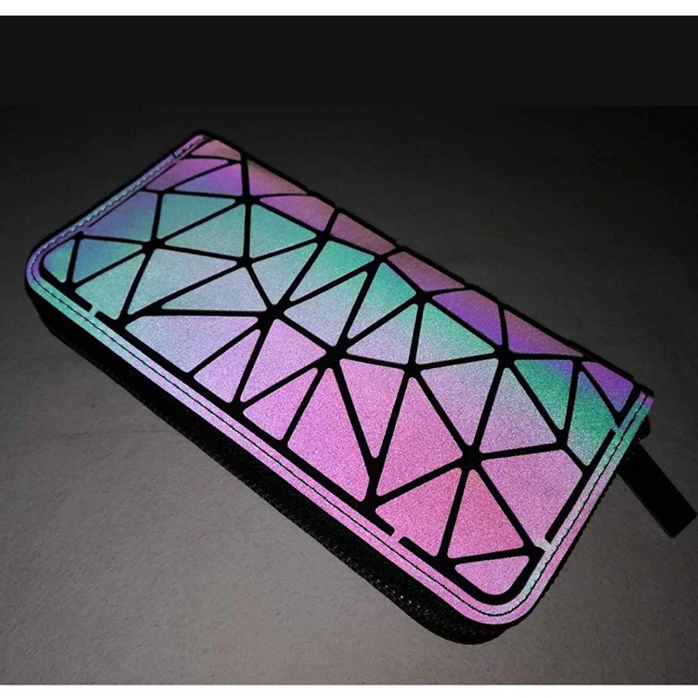 Geometric Long Wallet
